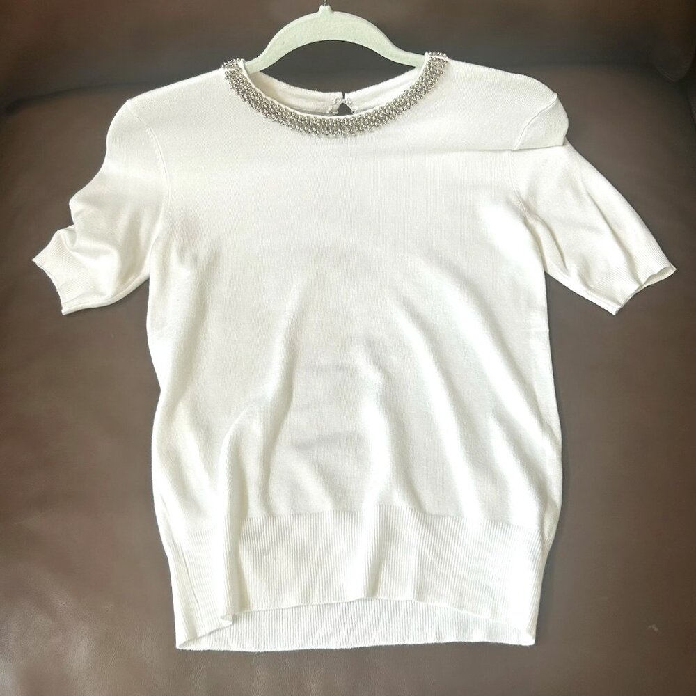 NWOT Elegant Very Soft Beaded Neckline Feminine Knit Top - Picture 7 of 16